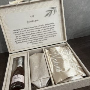Caixa Personalizada Artesanal para Padrinhos e Pais - CX TD 007