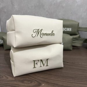 Necessaire Box Personalizada com Iniciais Bordadas TAMANHO G - NCBOX G 04