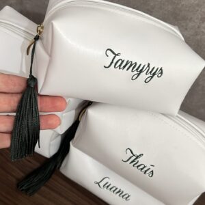 Necessaire Box Personalizada com Iniciais Bordadas TAMANHO M - NCBOX M 05