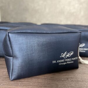 Necessaire Box Personalizada com Iniciais Bordadas TAMANHO G - NCBOX G 08