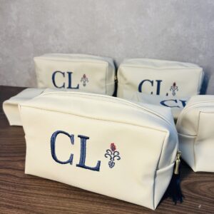 Necessaire Box Personalizada com Iniciais Bordadas TAMANHO MAY G – NCBOX MAY 10