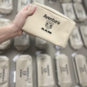 Necessaire Box Personalizada com Iniciais Bordadas TAMANHO MAY G – NCBOX MAY 15