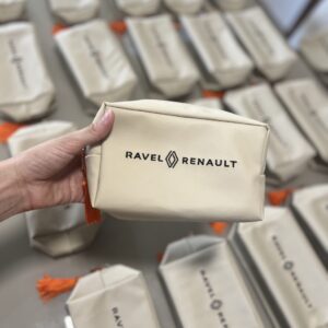 Necessaire Box Personalizada com Iniciais Bordadas TAMANHO MAY G – NCBOX MAY 16
