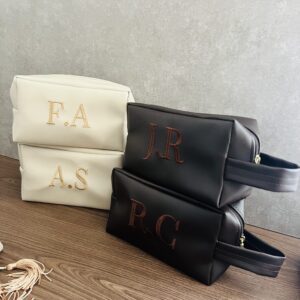 Necessaire Box Personalizada com Iniciais Bordadas TAMANHO MAY G – NCBOX MAY 18