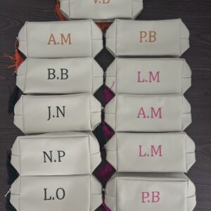 Necessaire Box Personalizada com Iniciais Bordadas TAMANHO MAY P - NCBOX MAY 02