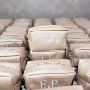 Necessaire Box Personalizada com Iniciais Bordadas TAMANHO MAY P - NCBOX MAY 03